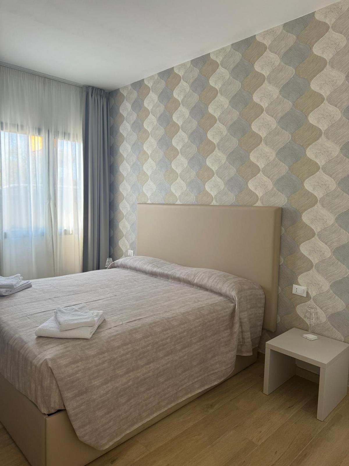 Guest House Al Porto Civitavecchia Exterior photo