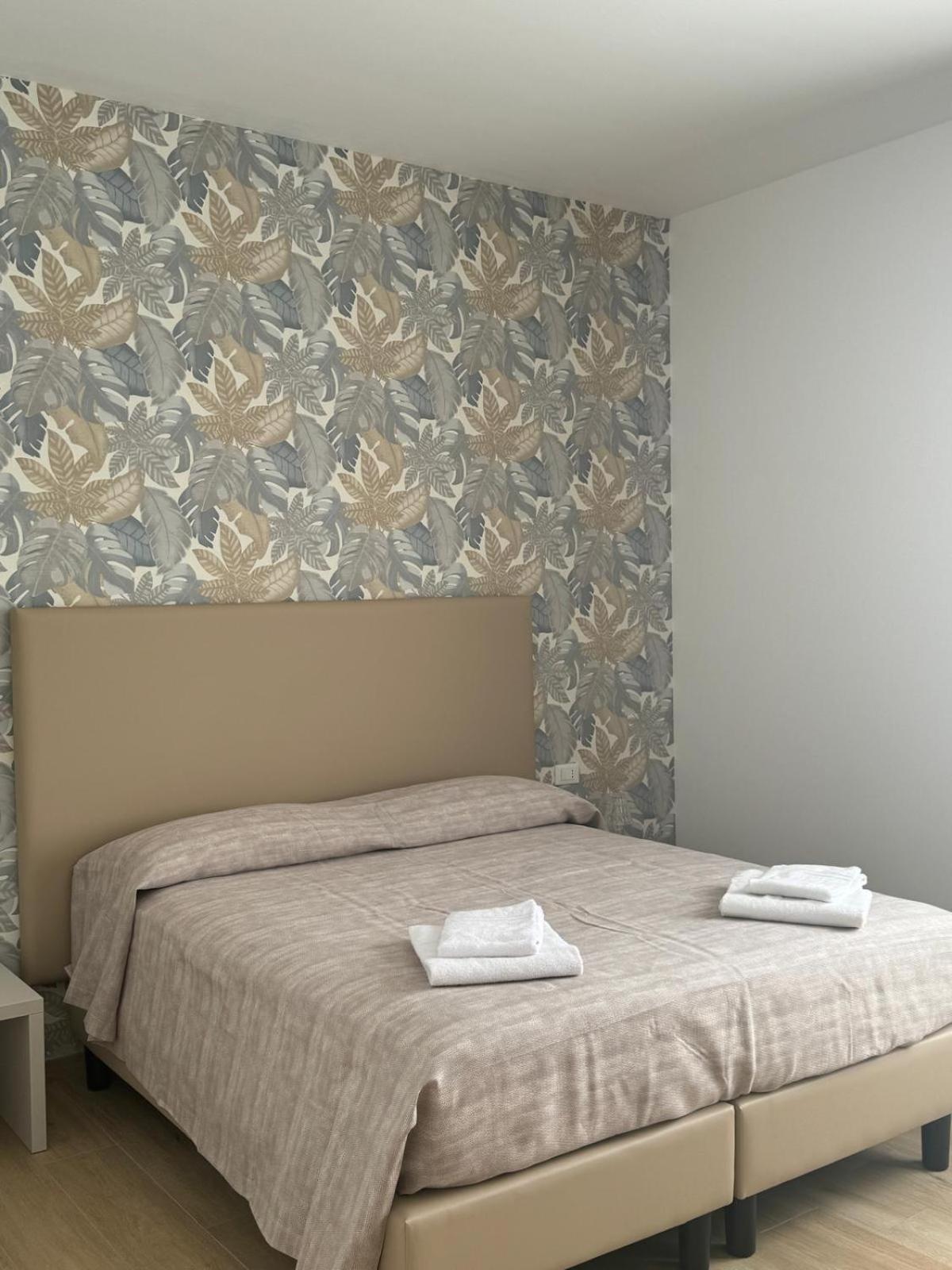 Guest House Al Porto Civitavecchia Exterior photo