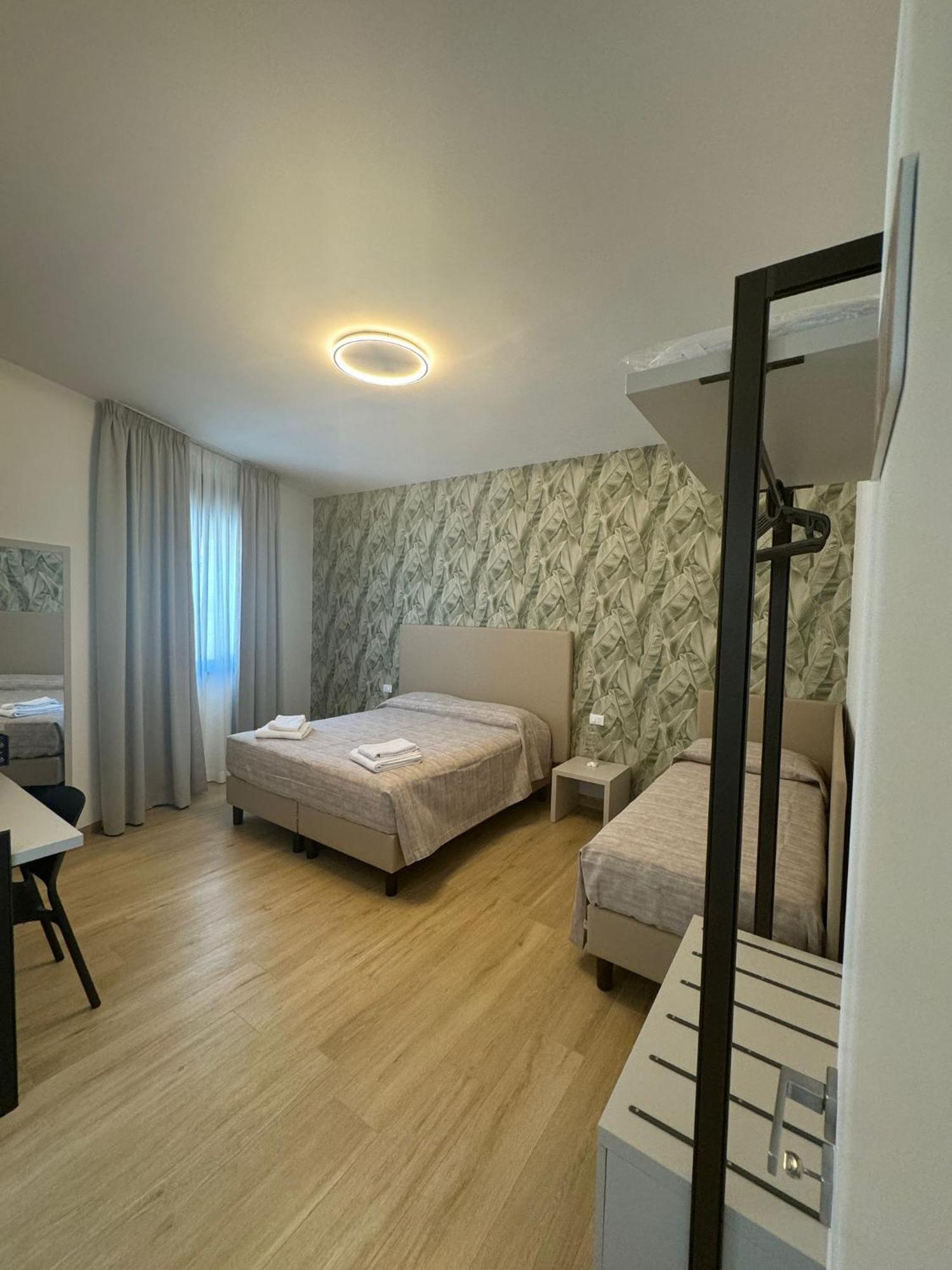 Guest House Al Porto Civitavecchia Exterior photo
